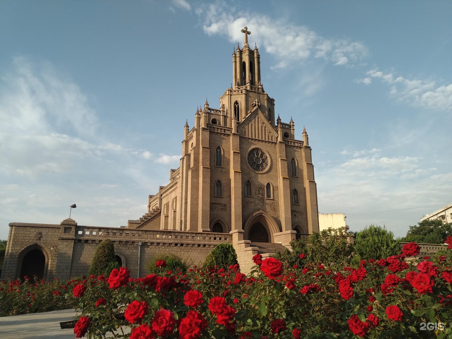 Католический собор в ташкенте