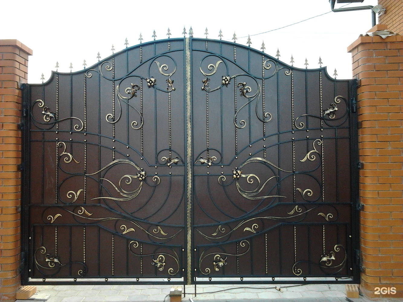 Кованые ворота v-019 (1 кв.м.)