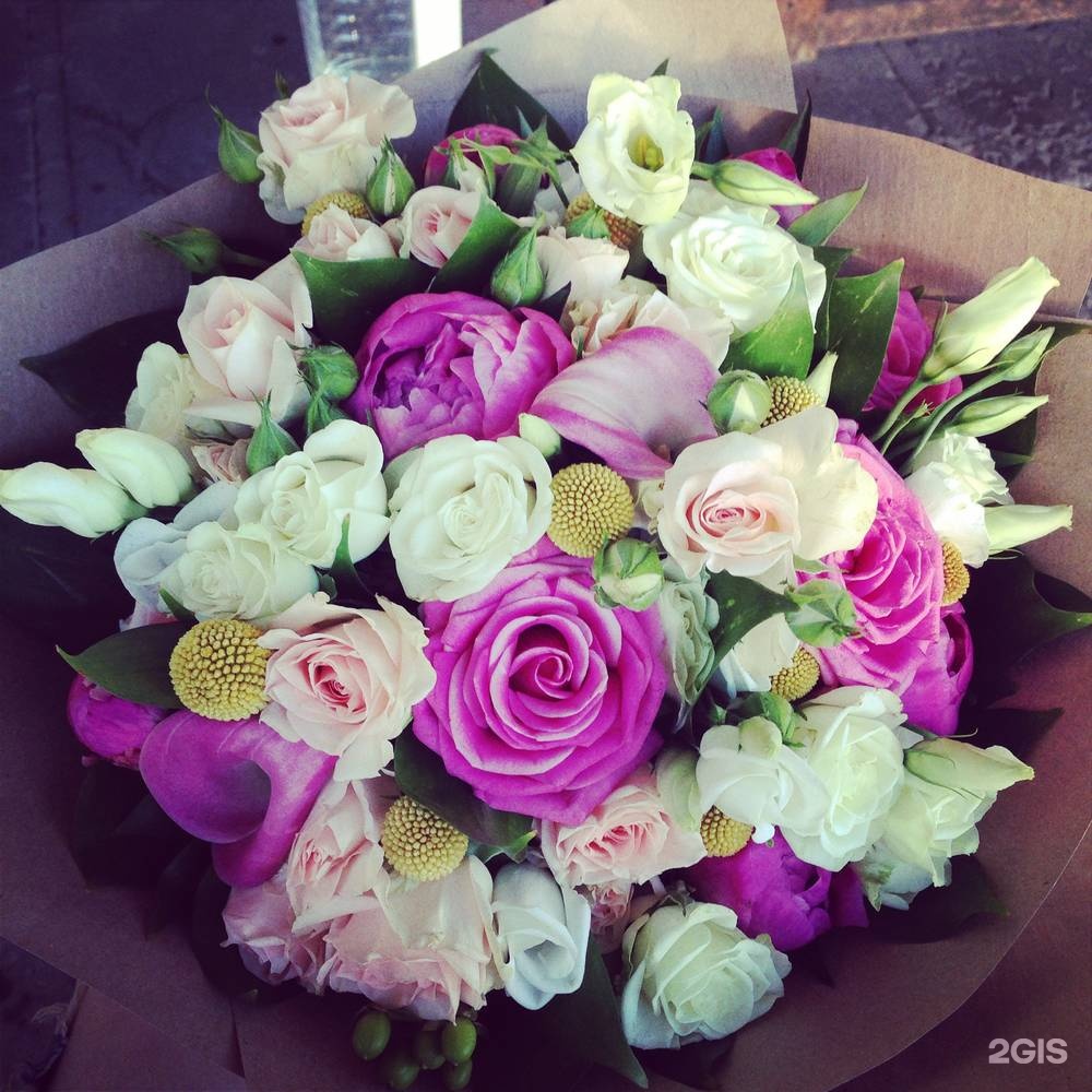 Точка цветочка тольятти. Цветочный салон внутри la fleur.