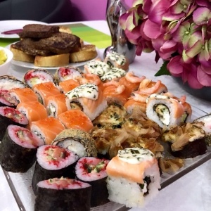 Фото от владельца Seafood Sushi, служба доставки суши и роллов