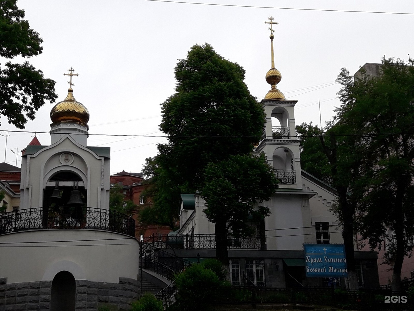 Храм успения божией матери владивосток. Успения Божьей матери Владивосток. Храм Успения Пресвятой Богородицы г.Владивосток. Храм Успения Божией матери Владивосток 2 GIS. Кочубеевское храм Успения Пресвятой Богородицы.