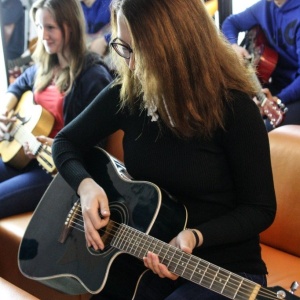 Фото от владельца Intensive music, фирма по обучению игре на гитаре