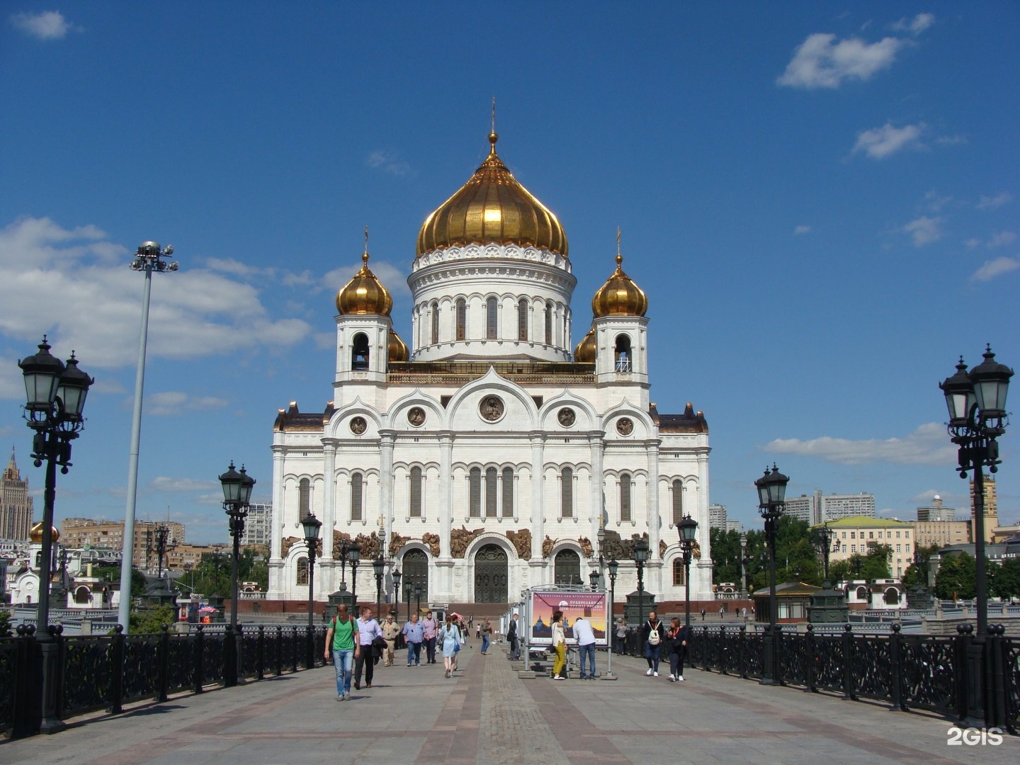 Москва волхонка 15. Храм Христа Спасителя. Волхонка 15. Храм Христа Спасителя панорама. Храм на Волхонке.