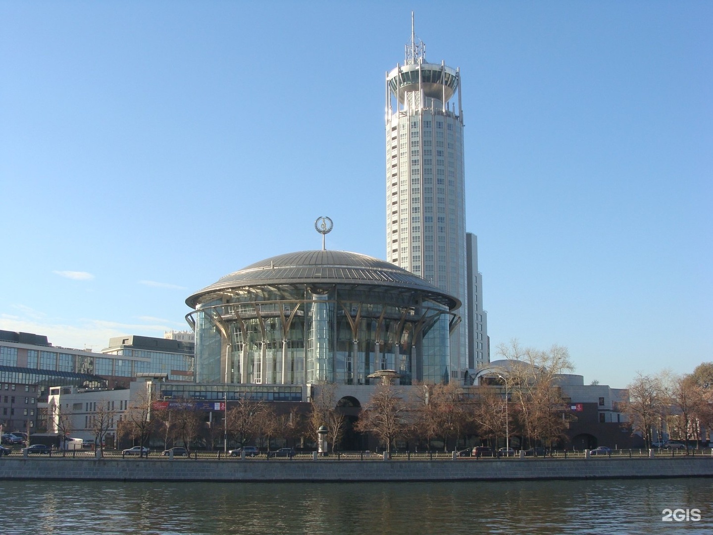 международный дом музыки в москве