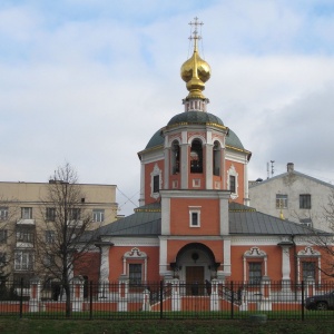 Фото от владельца Храм Живоначальной Троицы, Московское Подворье Свято-Троицкой Сергиевой Лавры