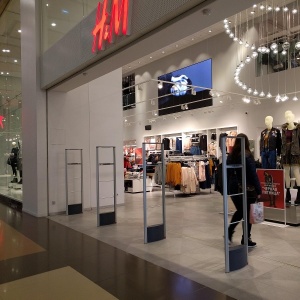 Фото от владельца H & M, сеть магазинов одежды