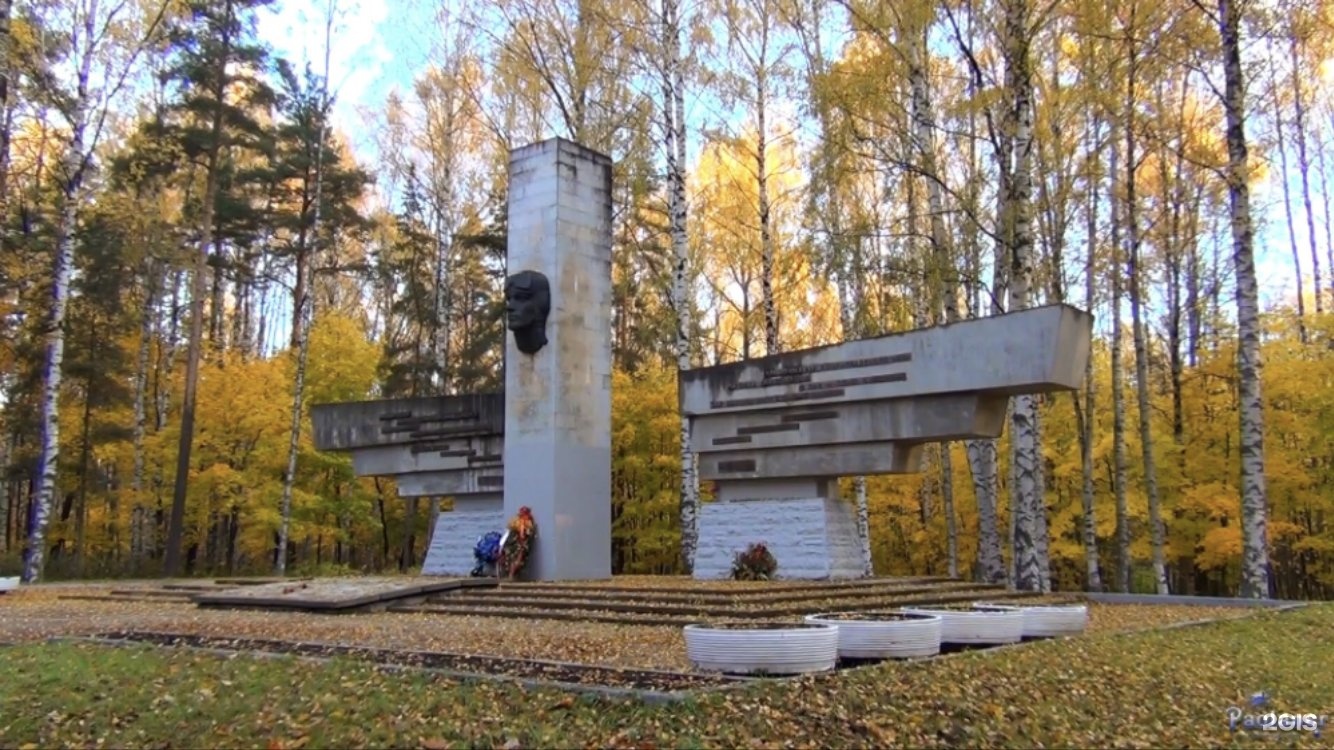 Сосновка парк спб. Парк Сосновка. Сосновка Санкт-Петербург. Парк Сосновка осенью СПБ. Удельный парк Сосновка.