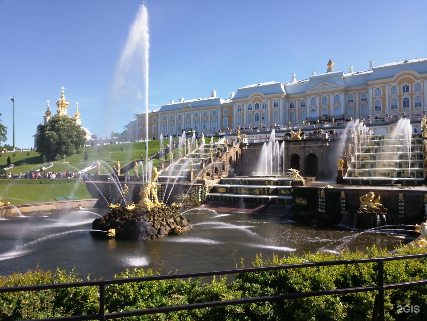 Площадь петергофа. Музей-заповедник Петергоф. 2. Государственный музей-заповедник «Петергоф». ГМЗ Петергоф. Государственный музей-заповедник Петергоф, Петергоф, Разводная улица.