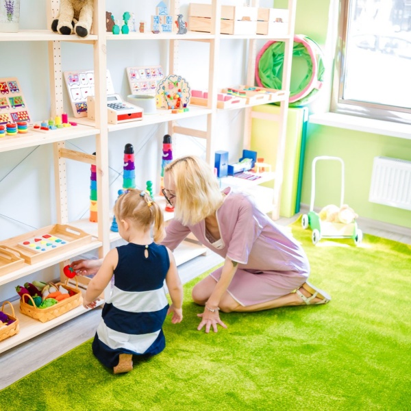 развивающие занятия спб. детский клуб baby land. 1 годик развивающие занятия. развивающие занятия спб. занятия в детском центре развития.