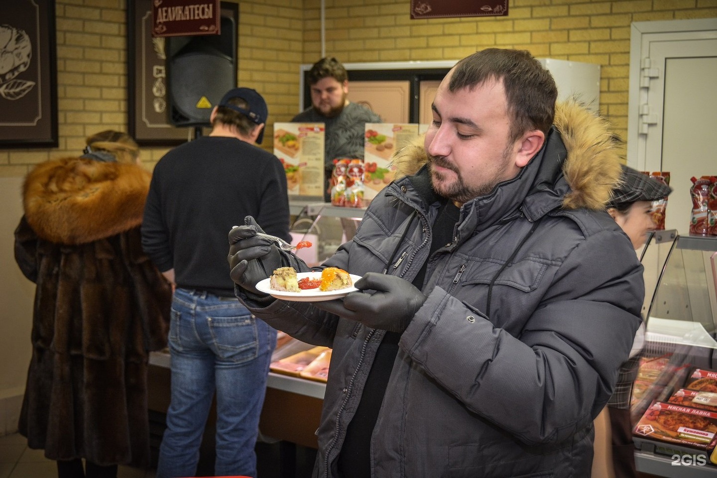 Барнаульский пищевик вакансии. Мясная Лавка Барнаульский Пищевик. Антон lavka. Курская Барнаульский Пищевик. Автопарк Барнаульский Пищевик клочки.