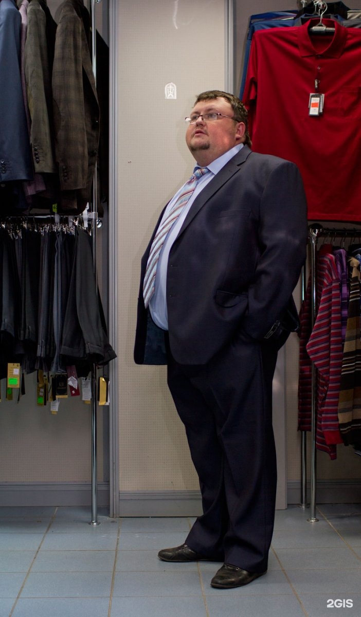 Купить мужской костюм 58 размер. Полный мужчина в костюме. Костюм для толстых мужчин. Классическая одежда для полных мужчин. Мужской костюм большого размера.