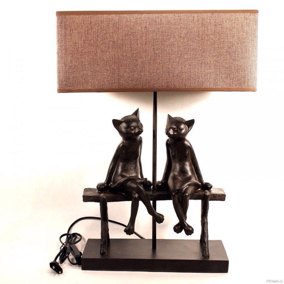Товары для кошек нижний новгород. Торшер кошка. Настольная лампа кот. Светильник настольный кошка. Настольная лампа с котами.