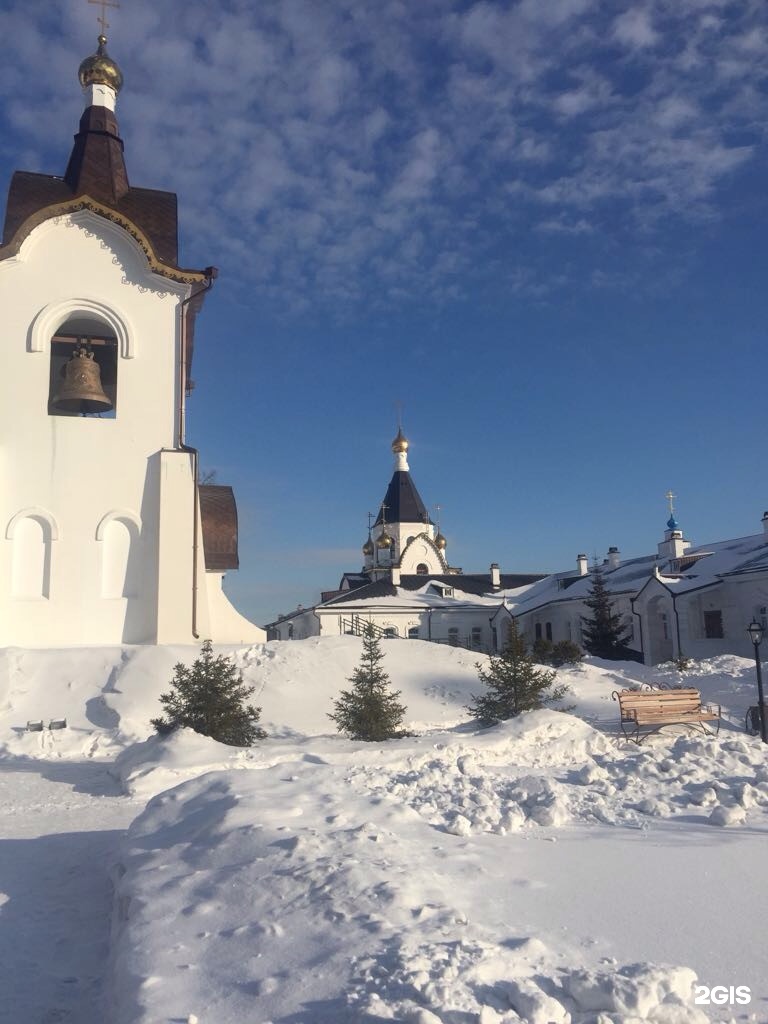 Мужской монастырь в красноярске на удачном фото