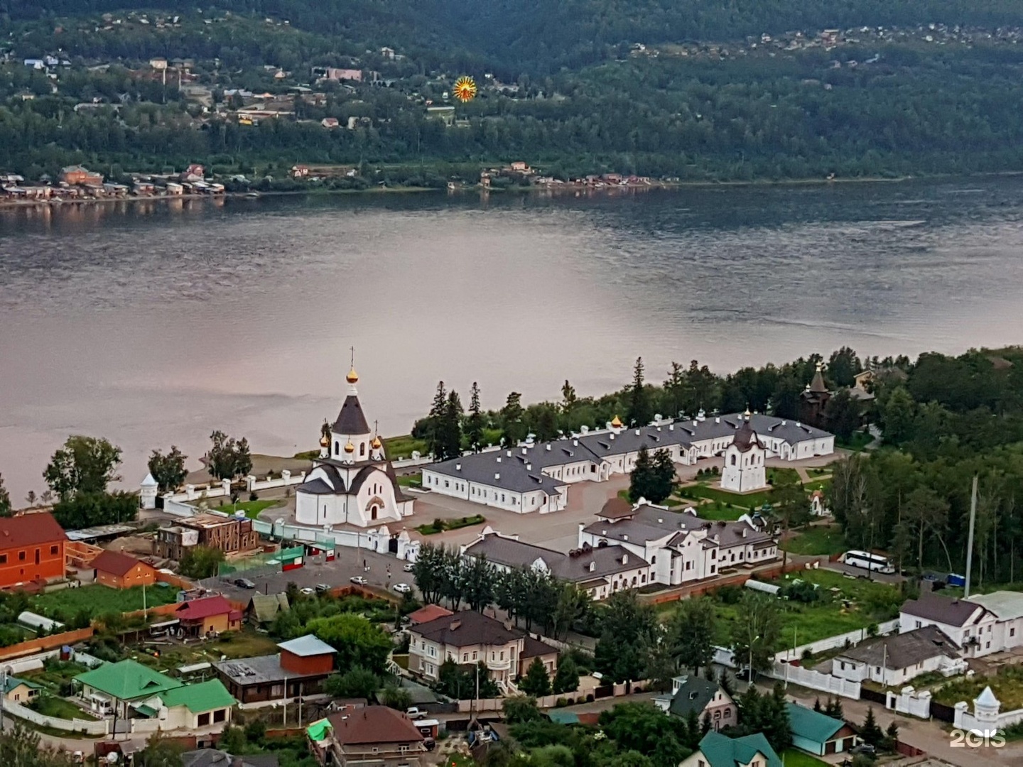 Мужской монастырь в красноярске на удачном фото