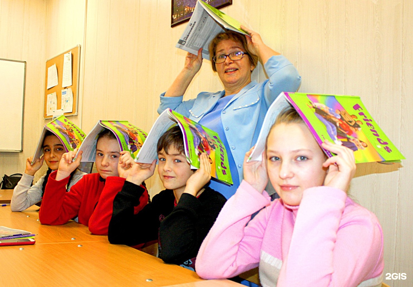 Детсад Лингва Якутск. Детская библиотека Вохма кружок Лингва. Фото Лингвы в Караганде.