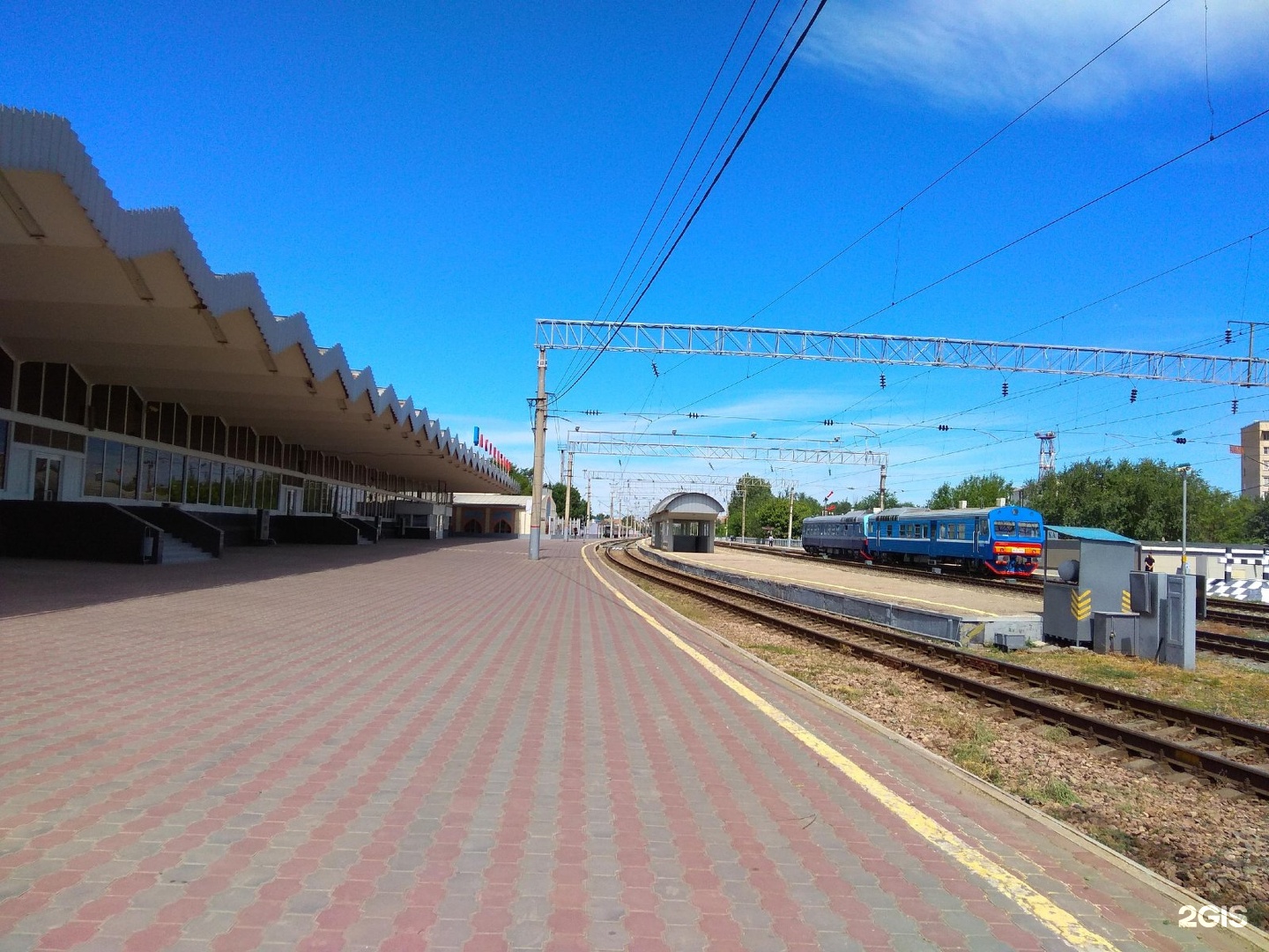 Жд астрахань телефон. Вокзал Астрахань 1. ЖД вокзал Астрахань. Железнодорожная станция Астрахань. Астрахань 1 ЖД вокзал.