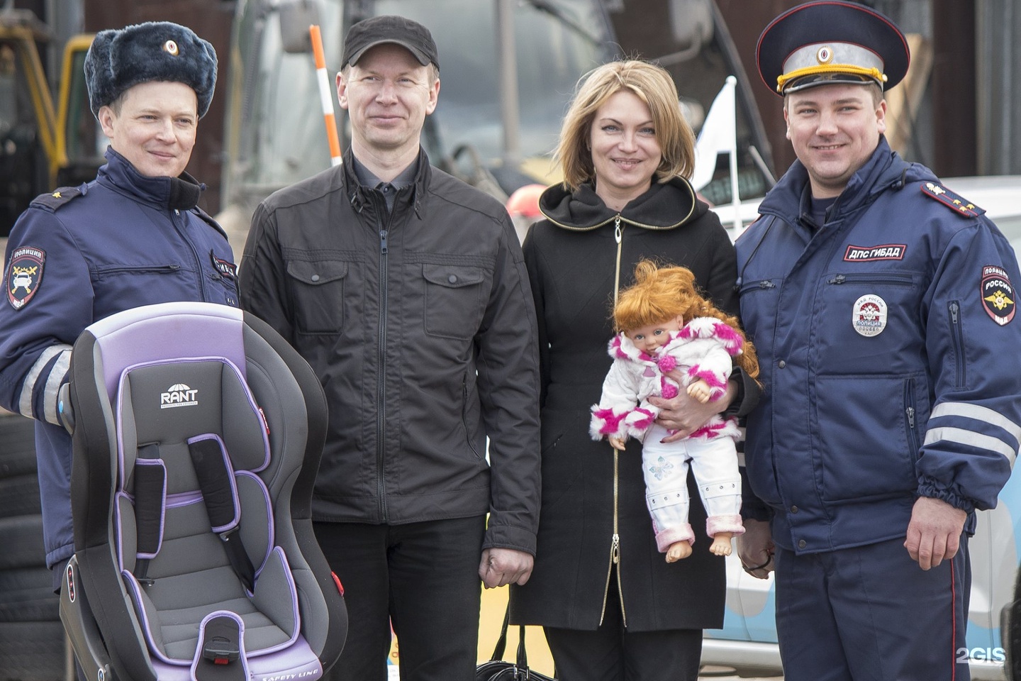 онежской флотилии 26. карелия детские площадки. автомама в петрозаводском автотранспортном классе. парад первоклассников на тему чайная церемония на зонте. виталий отставнихин в контакте петрозаводск.