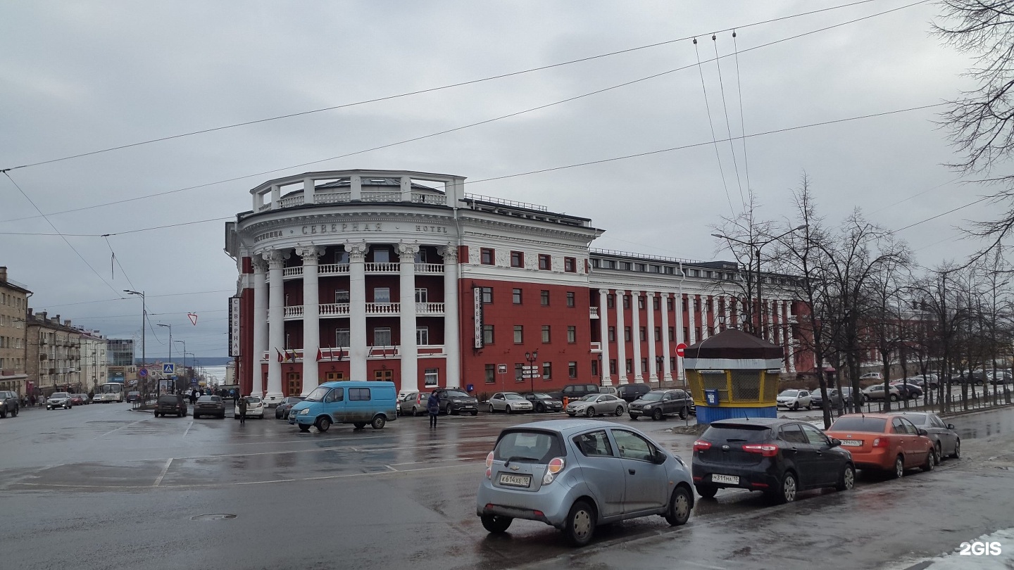 Проспект Ленина Петрозаводск у гостиницы Северной