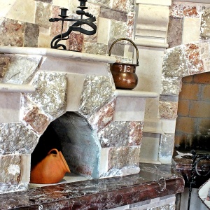 Фото от владельца Скобарские мастера, компания по изготовлению эксклюзивных каминов и барбекю