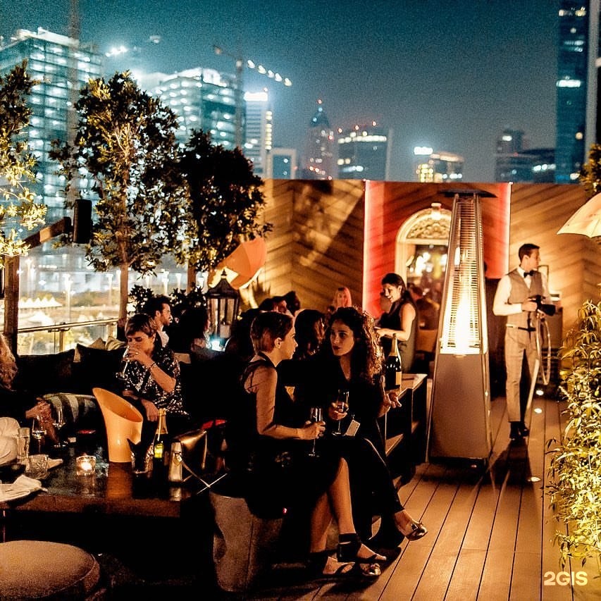Tree House Restaurant Taj Dubai Hotel 35b Happiness Street