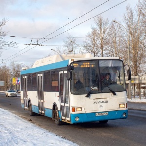 93 ярославль. Автобус 93г Ярославль. Автобус 93 г маршрут. 93 Автобус на Академической.