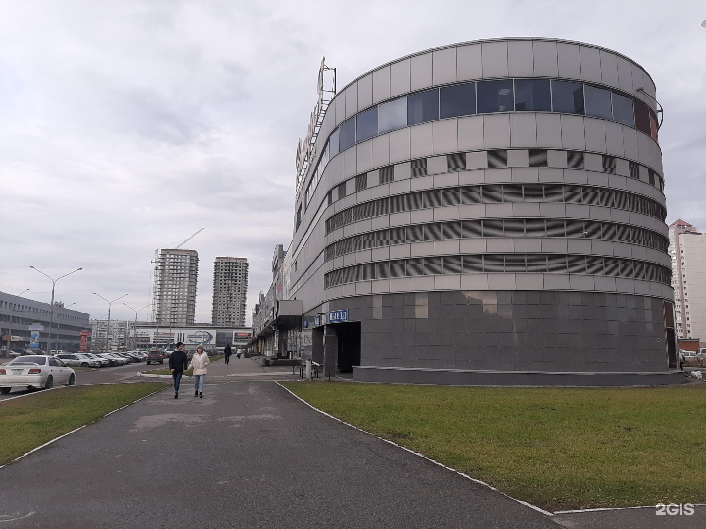 Павловского 13. Торговый центр комета новокузнецк. Медтехника улан-удэ. Павловского 13. Павловского 19 новокузнецк.