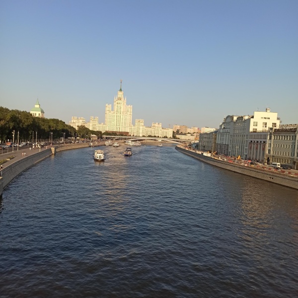 Садовнический мост в москве фото