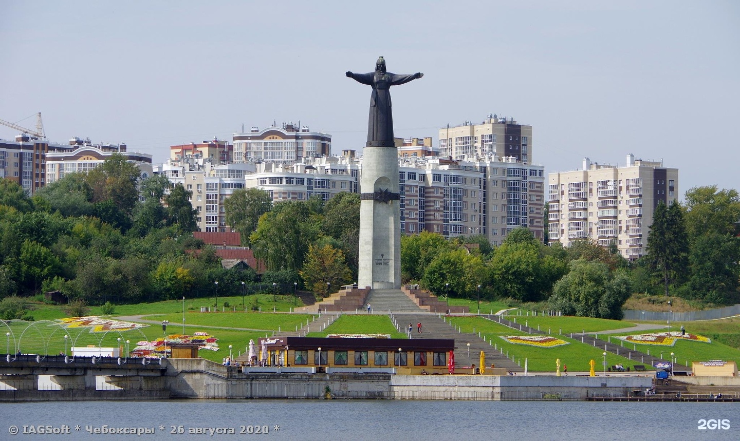 Монумент матери чебоксары рисунок