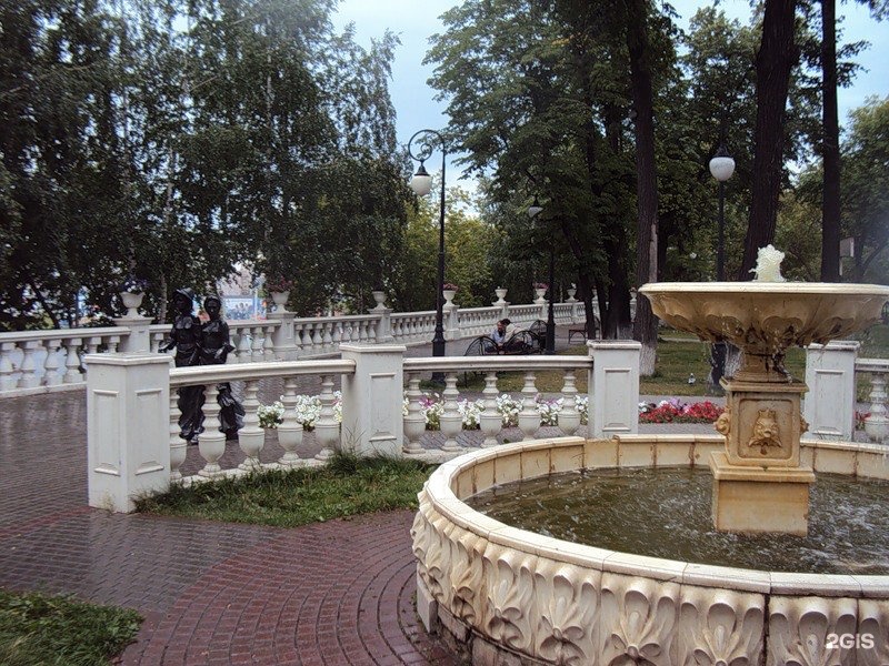 Загородный сад. Александровский парк Тюмень. Александровский сад Тюмень. Александровский сад Тюмень парк. Александровский загородный сад Тюмень.