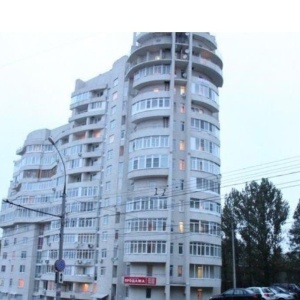 Нефтяников 4 2