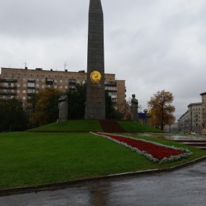 Обелиск москва город герой