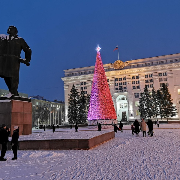 Московская площадь кемерово фото