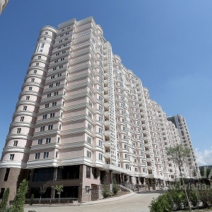 Новостройки навои. Шахристан чешские домики. Жк шахристан. Шахристан фото. Жк shahristan алматы.