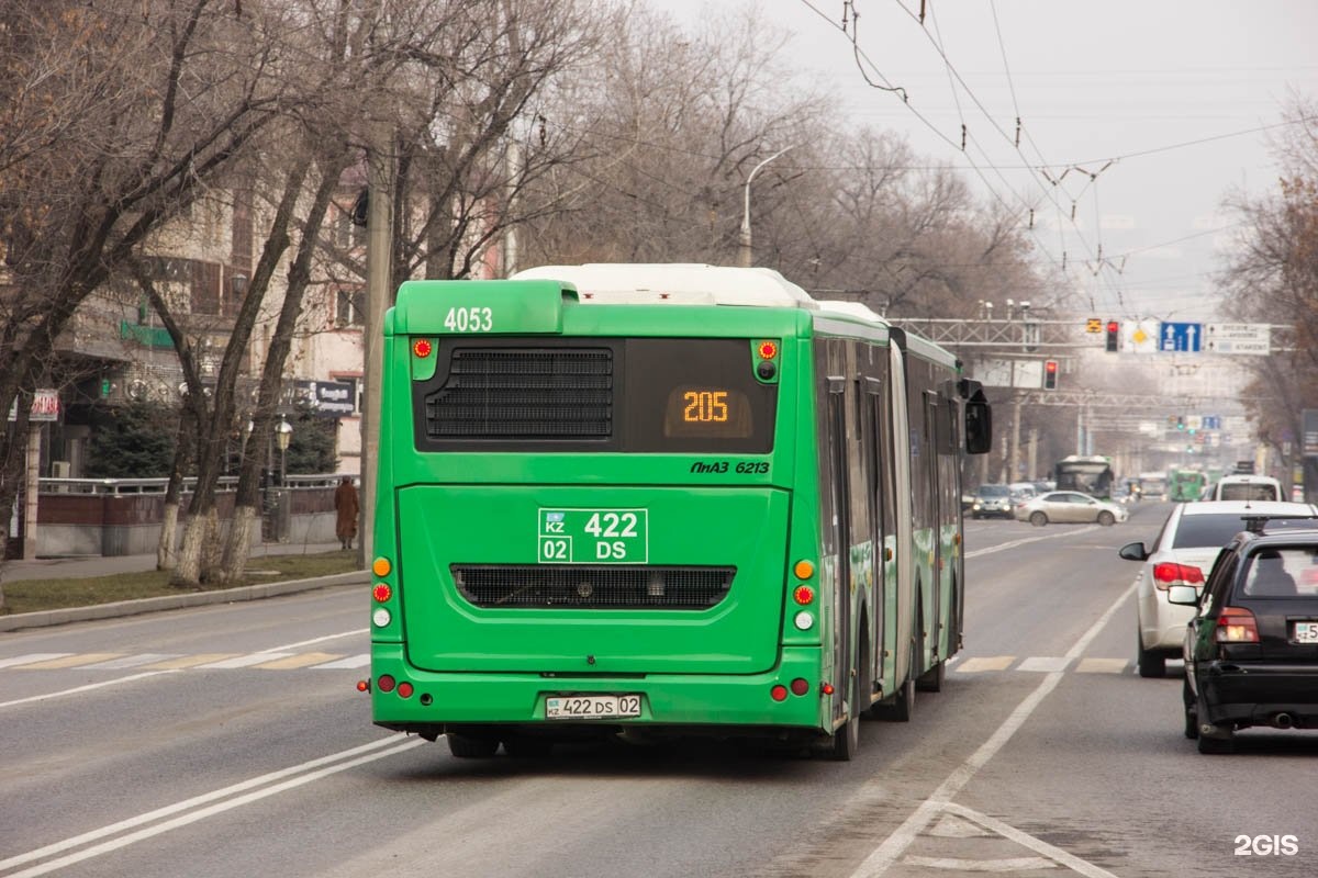 Маршрут 205 автобуса москва остановки. Автобус 205. Маршрут 205. 205 Желтый автобус. Маршрутка 205 желтая.