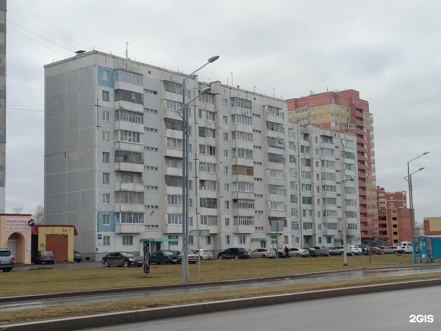 Фото 10 микрорайон. 10 Мкр Тобольск. Тобольск 10 микрорайон 47а. Тобольск 10 микрорайон 47 дом. 10 Микрорайон 47/1 дом Тобольск.