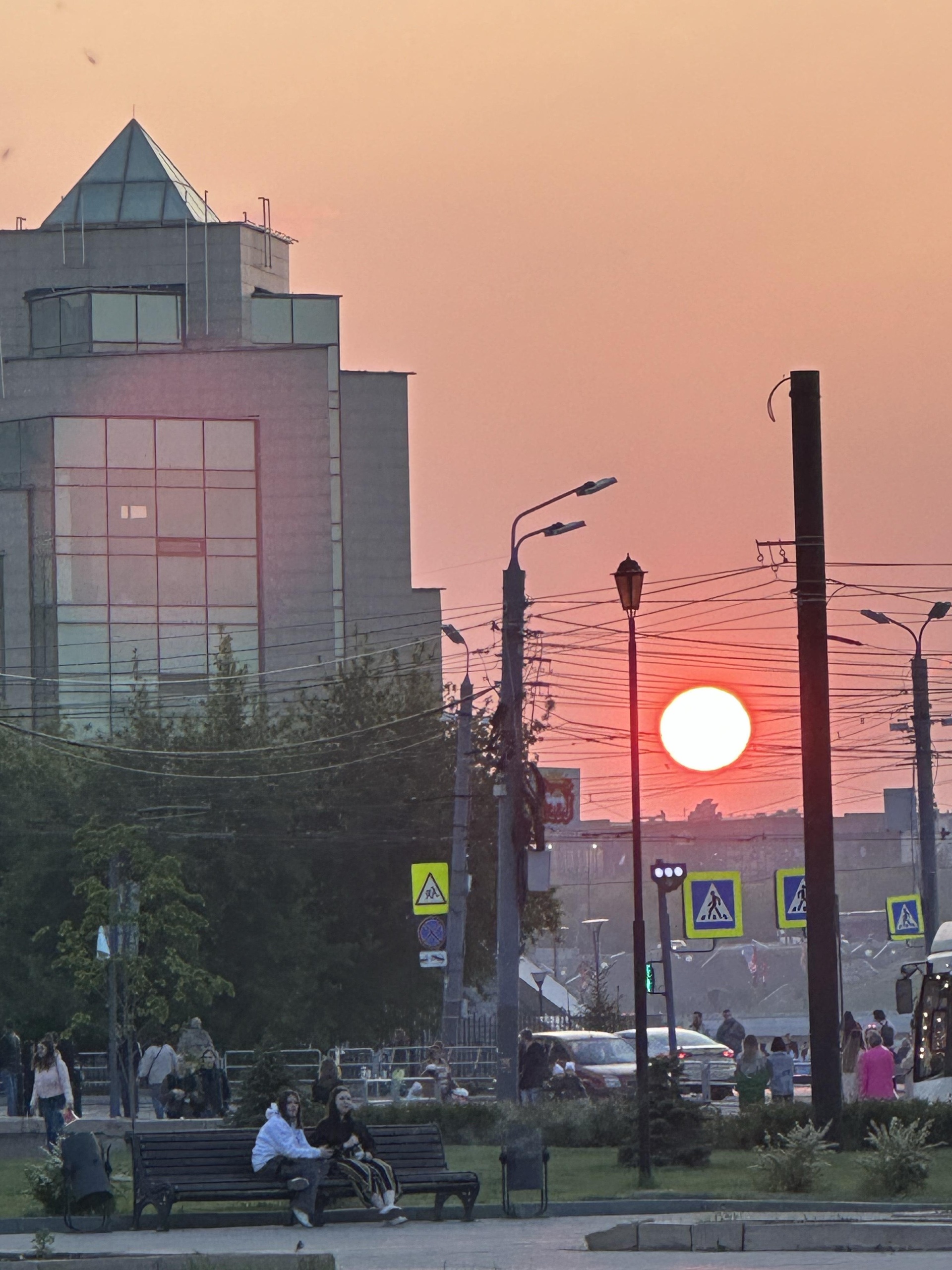 CDEK, служба экспресс-доставки, Богдана Хмельницкого, 18, Челябинск — 2ГИС