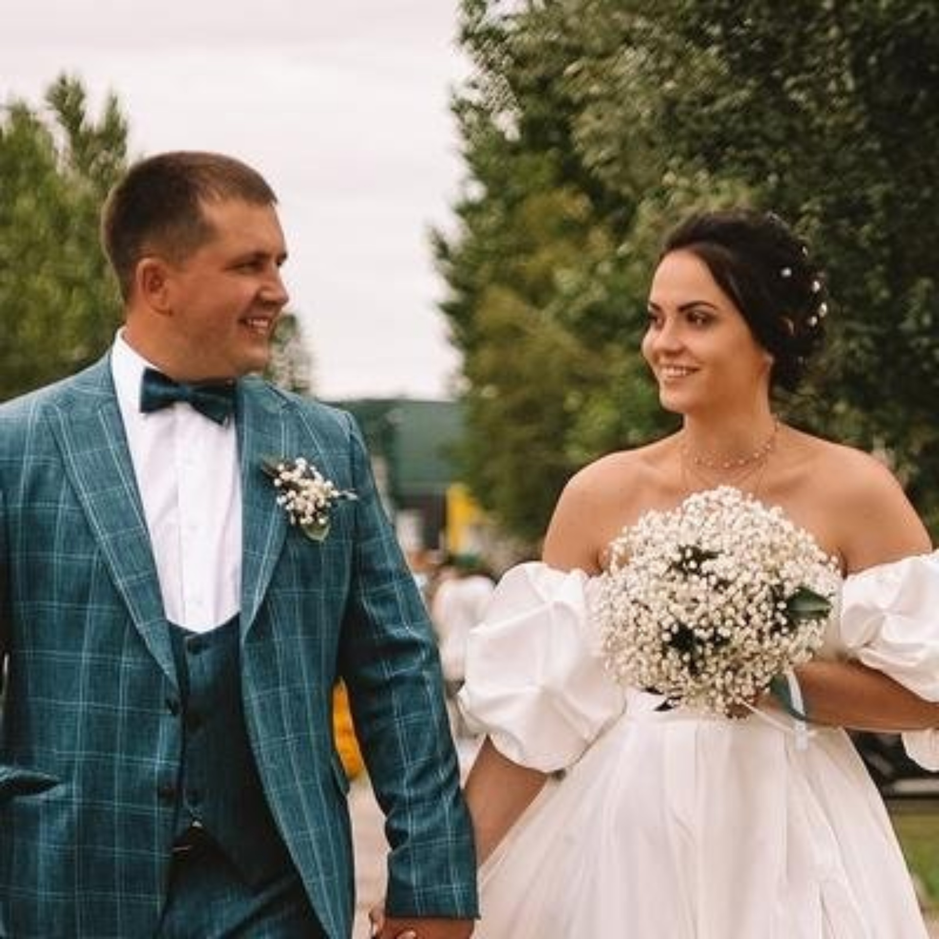 Нағыз секс порно видео Интернетте қызбен саяжайда