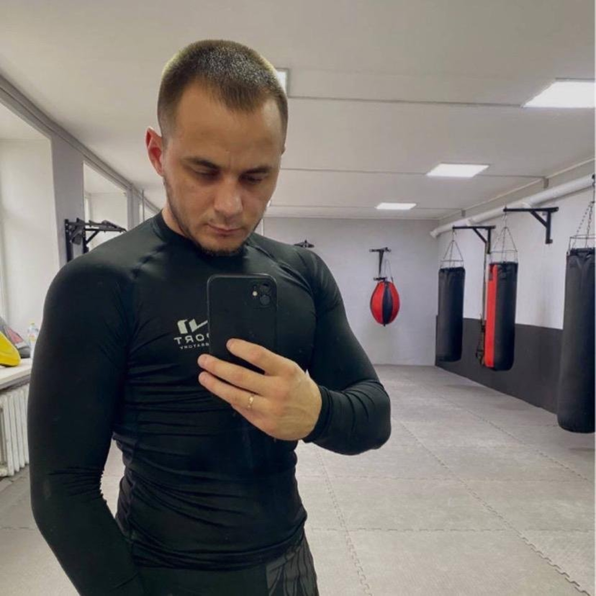 Жетілген әйел трахает (порно видео)