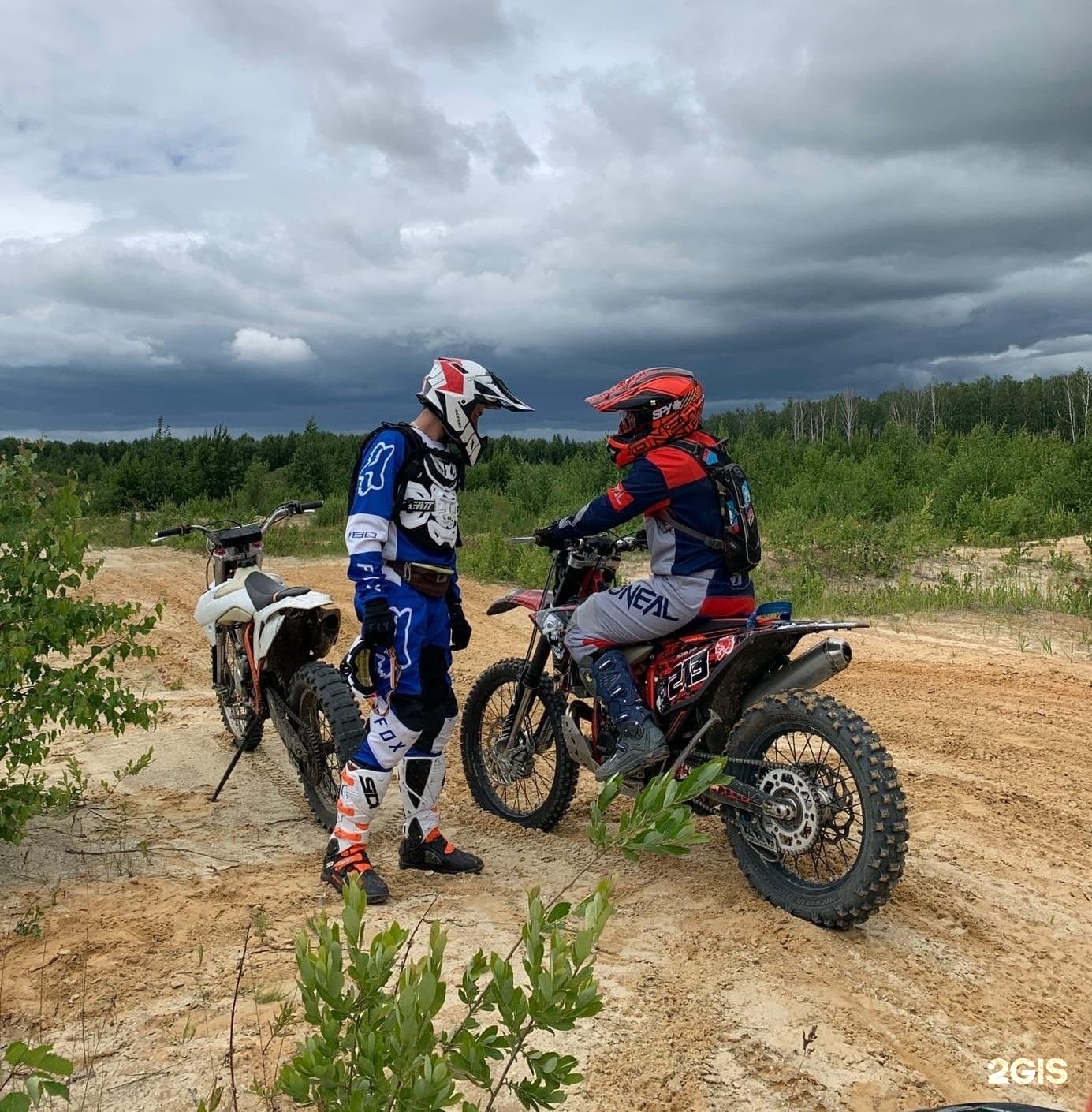 Смотреть бесплатно порно: Ұлы трахает анасы