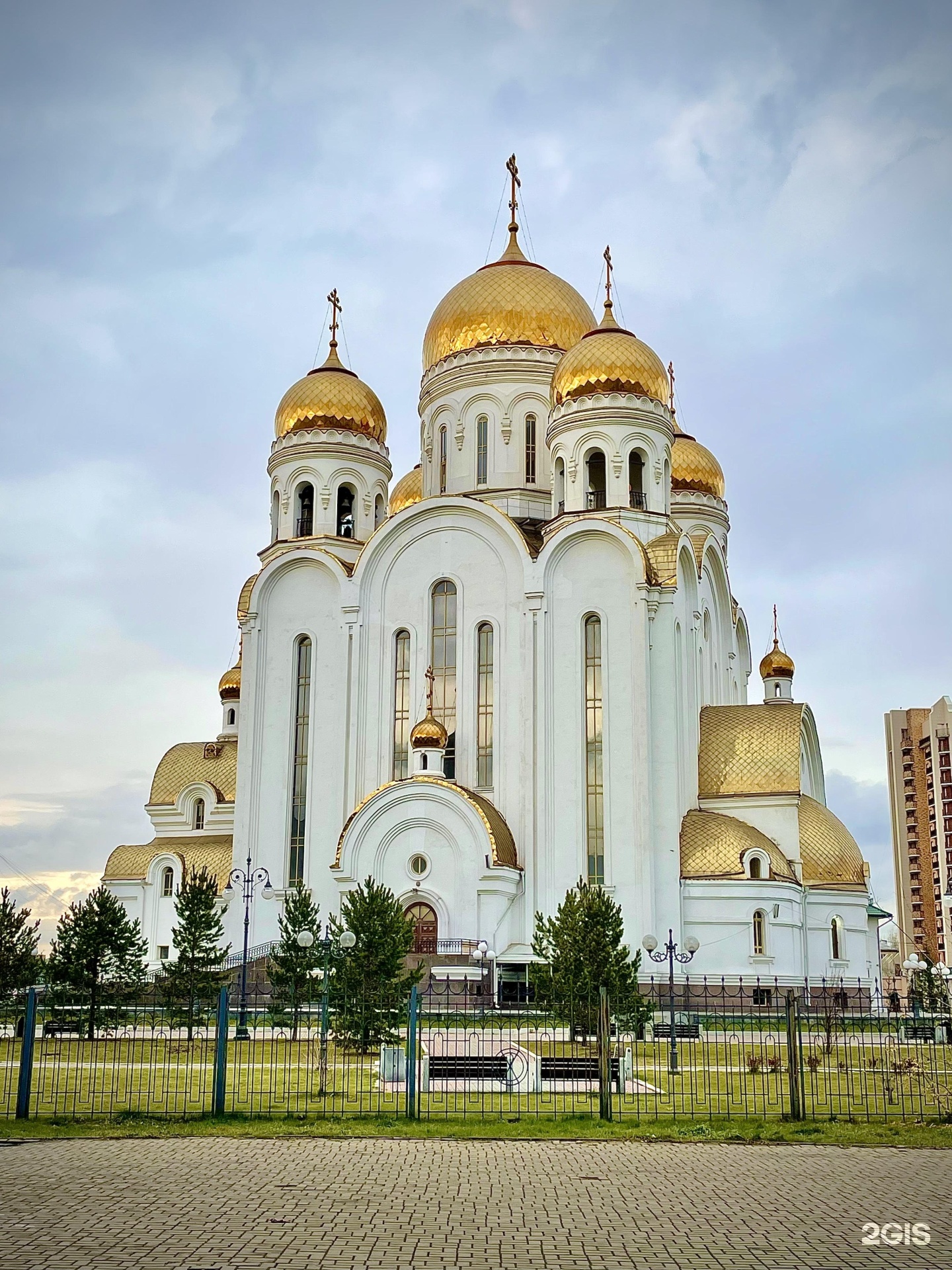 Церковь рождества христова ул щорса 44а фото