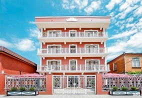 Отель Hotel&Suite AinLan в Сухуме