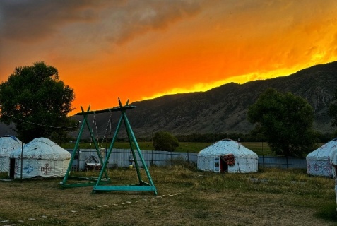 Саты: Гостевой дом Kolsay_kazakh_village