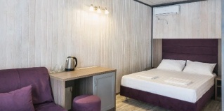 Архипо-Осиповка: Отель Лотос