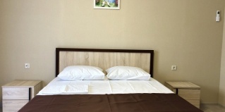 Лдзаа: Отель Мандарин