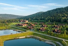 Отель Cosmos Collection Altay Resort в Республике Алтай