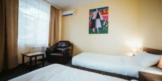 Алексеевка: Отель Красный Подсолнух