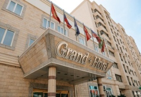 Отель Grand hotel в Бишкеке