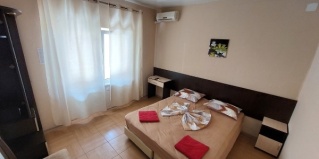 Лазаревское: Гостевой дом Южный