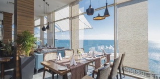 Небуг: Отель Hidens