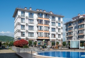 Апартаменты Red Apartments в Сириусе